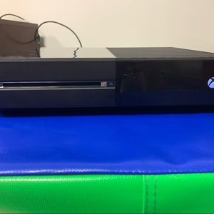 Xbox one 500gb refirbrished